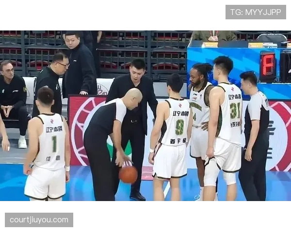 一图看懂技术犯规与违体犯规，两种犯规判罚方式有何本质不同？